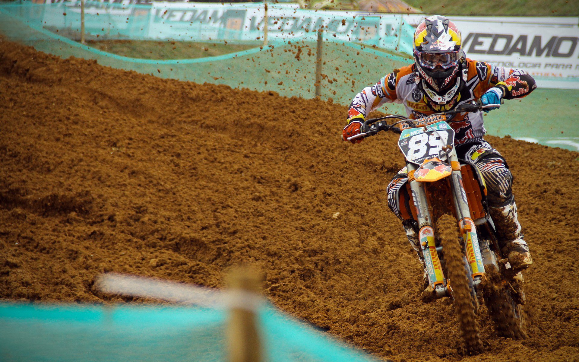 _篮网队防守固若金汤，连续封堵对手攻击_，篮网 防守